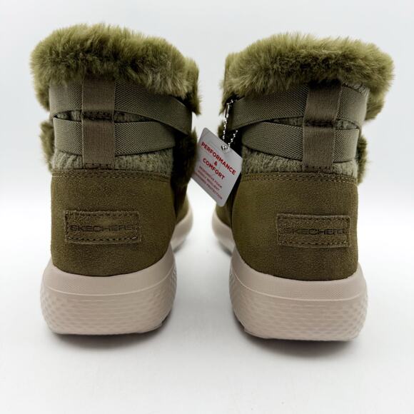 Skechers Womens On The Go City Booties US 7 M Green Suede Water Repellent NIB - Picture 8 of 11